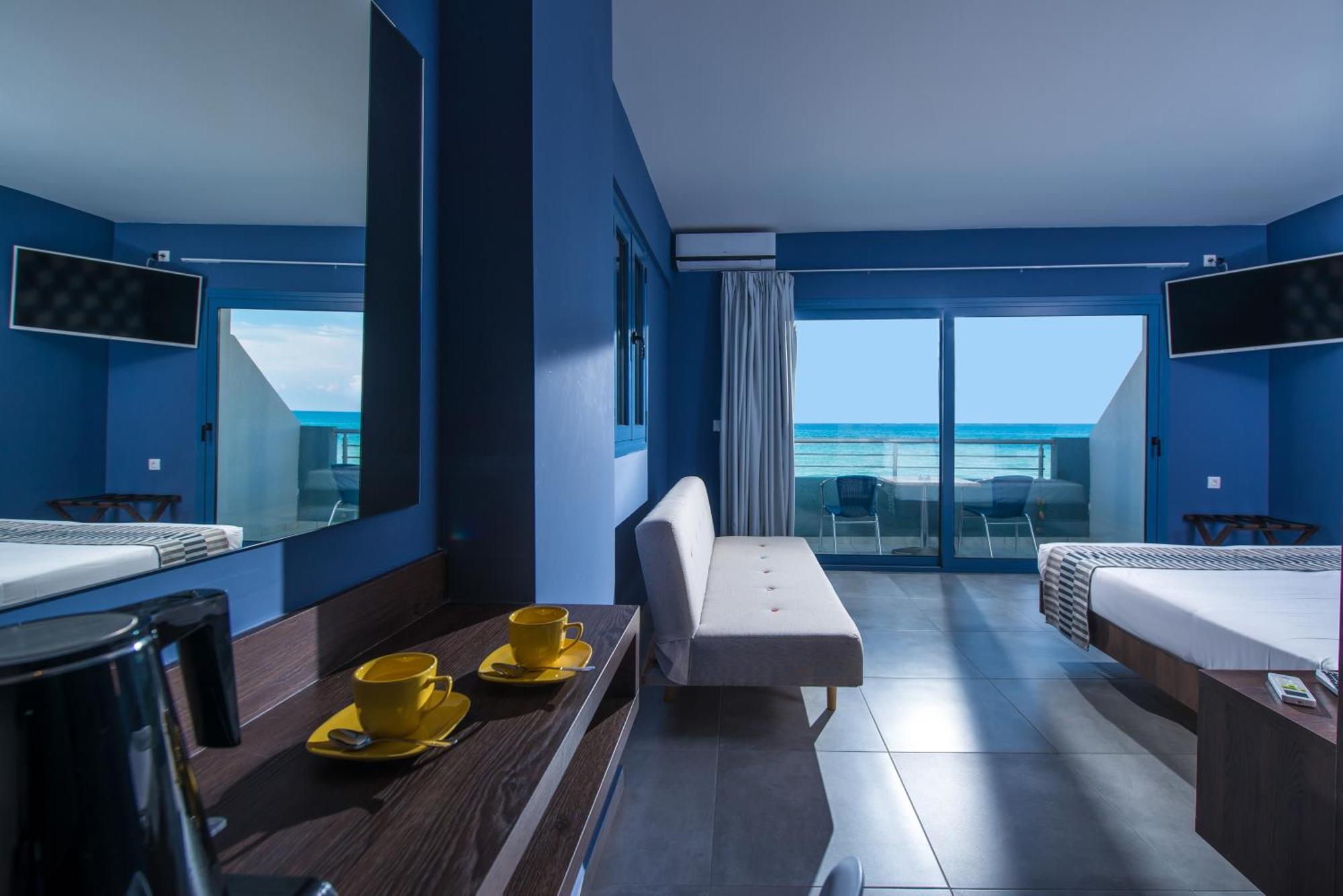 Hotel Compass